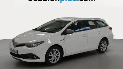Usado Toyota Auris Active 136 HP (100 kW) 2018 Carrinha
