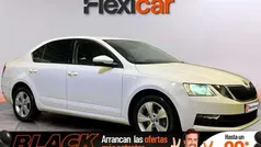 Blanco Usado 2019 Skoda Octavia Ambition Utilitario | 13.990 € (Precio justo)