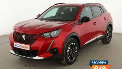Usado Peugeot e-2008 Allure 100 kW (136 CV) 2022 Rojo SUV