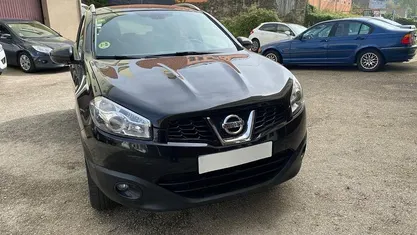 Usado Nissan Qashqai Tekna 106 CV (77 kW) 2010 Negro SUV