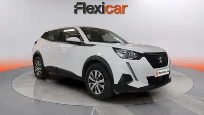 Usado Peugeot 2008 Active 110 CV (80 kW) 2021 SUV