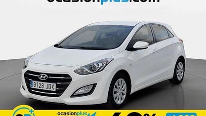 Käytetty Hyundai i30 90 HP (66 kW) 2015 Valkoinen Viistoperä