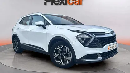 Usado Kia Sportage 136 CV (100 kW) 2023 Blanco SUV
