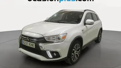 Käytetty Mitsubishi ASX Motion 117 HP (86 kW) 2018 Valkoinen Katumaasturi