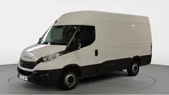 Blanco Usado 2023 Iveco Daily Berlina | 26.091 € (Buen precio)