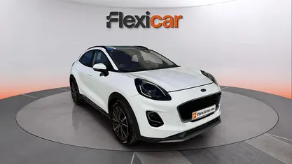 Usado Ford Puma Titanium 125 CV (91 kW) 2020 Blanco SUV