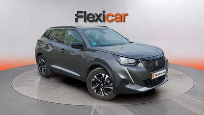 Usado Peugeot 2008 Active 131 CV (96 kW) 2023 Gris SUV