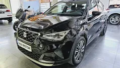 Negro Usado 2023 Seat Arona FR SUV | 19.400 € (Precio justo)