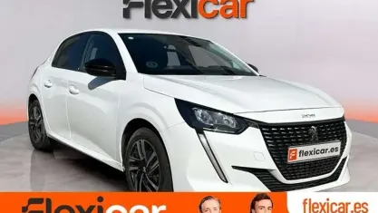 Usado Peugeot 208 Allure 101 CV (74 kW) 2023 Blanco Utilitario