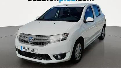 Usado 2013 Dacia Sandero Lauréate Utilitario | 5900 € (Precio justo)