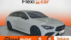 Blanco Usado 2020 Mercedes CLA180 Shooting Brake Familiar | 27.490 € (Precio justo)