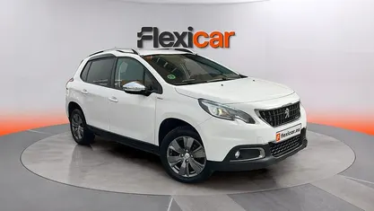 Usado Peugeot 2008 Allure 100 CV (73 kW) 2019 SUV
