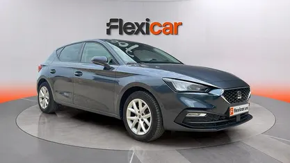 Usado Seat Leon Style 131 HP (96 kW) 2023 Sedan