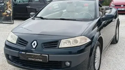 Usado Renault Mégane Privilege 130 CV (95 kW) 2006 Azul