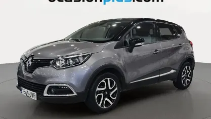 Usado Renault Captur Zen 90 HP (66 kW) 2016 Cinzento SUV