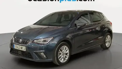 Usado Seat Ibiza XCELLENCE 116 CV (85 kW) 2025 Gris Utilitario