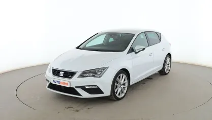 Usado Seat Leon FR 150 CV (110 kW) 2019 Blanco Berlina