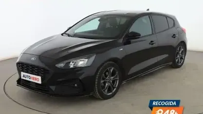Używany Ford Focus ST-Line 125 KM (91 kW) 2019 Czarny Sedan/Limuzyna