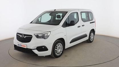 Usado Opel Combo Life Edition 102 HP (75 kW) 2020 Branco Monovolume