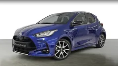 Azul Usado 2021 Toyota Yaris Hybrid Plus Berlina | 19.890 € (Precio justo)