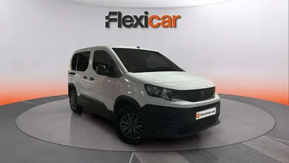 Usado Peugeot Rifter Allure 101 CV (74 kW) 2023 Monovolumen