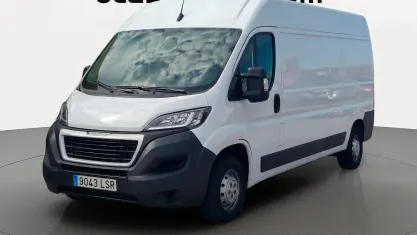 Usado Peugeot Boxer S 140 CV (102 kW) 2021 Blanco Van