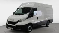 Blanco Usado 2022 Iveco Daily Berlina | 21.628 € (Super precio)