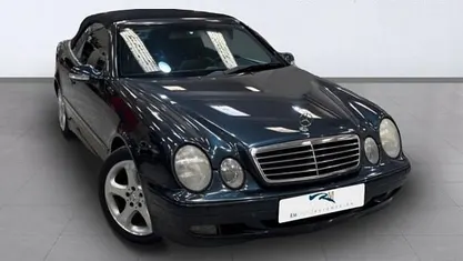 Käytetty Mercedes CLK230 Avantgarde 197 HP (144 kW) 2003 Musta Avoauto