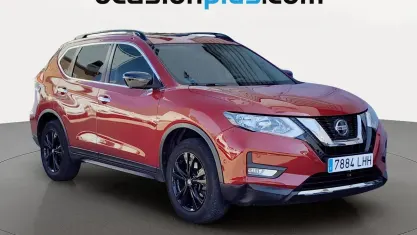 Usado Nissan X-Trail N-Connecta 150 CV (110 kW) 2020 Rojo SUV