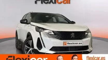 Usado Peugeot 3008 GT 131 CV (96 kW) 2023 Blanco SUV