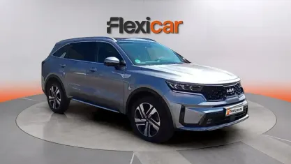 Usado Kia Sorento 194 CV (142 kW) 2023 Gris SUV