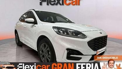 Usado Ford Kuga ST-Line 225 CV (165 kW) 2023 Blanco SUV