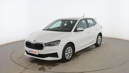 Blanco Usado 2022 Skoda Fabia Berlina | 16.099 € (Precio justo)