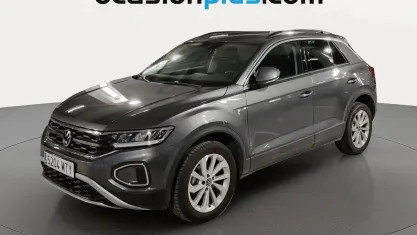 Usado VW T-Roc Life 115 CV (84 kW) 2024 Gris SUV