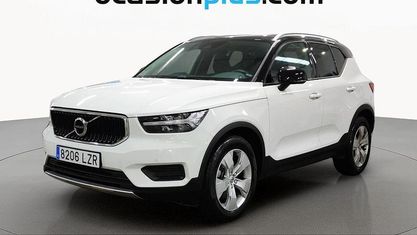 Usado Volvo XC40 Momentum 163 CV (119 kW) 2022 Blanco SUV