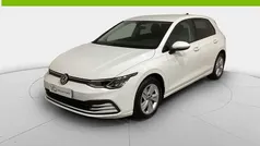 Otro Usado 2020 VW Golf VIII Life Berlina | 22.900 € (Precio justo)