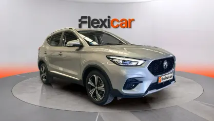 Usado MG ZS Comfort 106 CV (77 kW) 2022 Gris SUV