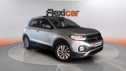 Usado VW T-Cross Advance 110 CV (80 kW) 2023 Gris SUV