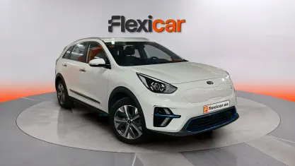 Usado Kia e-Niro 150 kW (204 CV) 2021 Blanco SUV