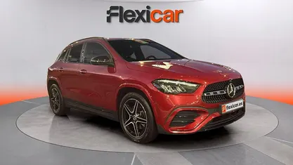 Usado Mercedes GLA200 150 CV (110 kW) 2025 SUV