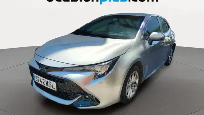 Usado Toyota Corolla Active 140 CV (102 kW) 2024 Gris plata Utilitario