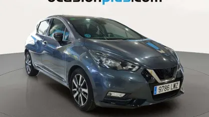 Usado Nissan Micra 92 CV (67 kW) 2022 Gris Utilitario
