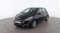 Negro Usado 2019 Peugeot 208 Signature Sky Utilitario | 9099 € (Buen precio)
