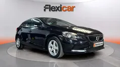 Negro Usado 2018 Volvo V40 Momentum Familiar | 16.290 € (Precio justo)