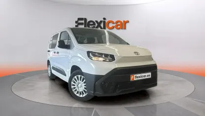 Usado Toyota Proace Verso City 102 CV (75 kW) 2025 Blanco Familiar