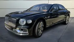 Verde Usado 2021 Bentley Flying Spur Berlina | 185.900 €