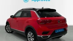 Rojo Usado 2021 VW T-Roc Advance SUV | 18.940 € (Precio justo)