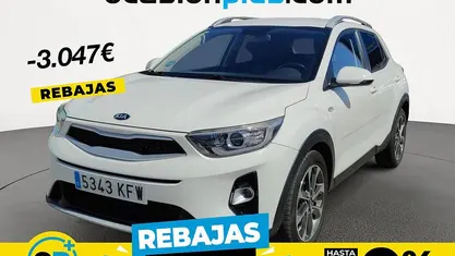 Usado 2017 Kia Stonic SUV | 11.203 € (Buen precio)