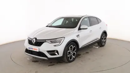 Usado Renault Arkana Zen 145 CV (106 kW) 2021 Blanco SUV