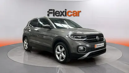 Usado VW T-Cross Advance 116 CV (85 kW) 2019 Gris SUV